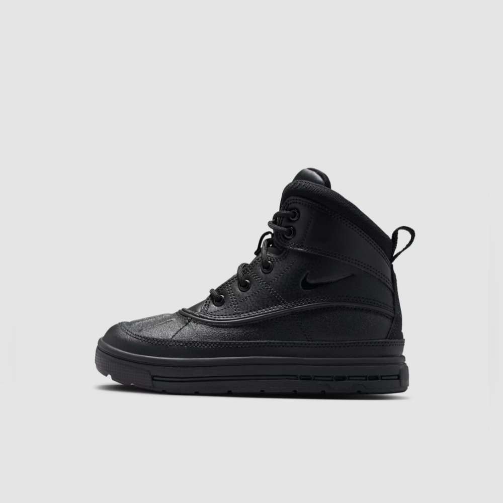 Not For  SALE!! NIKE Woodside 2 HighBig Kids'   rain or snow -readBoots size 6Y